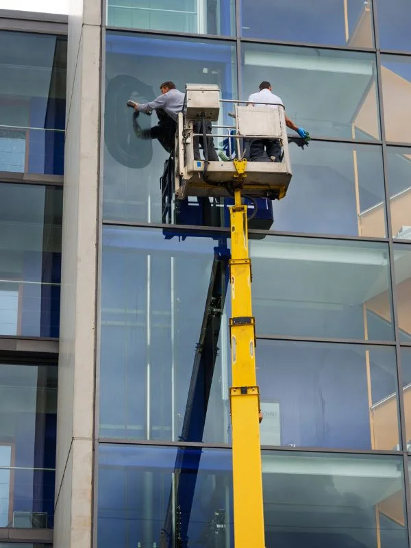 Fensterreinigung auf höchstem Niveau